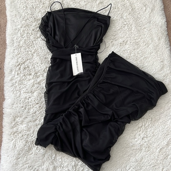 Urban Planet Mesh Ruched Midi Dress - Picture 3 of 4